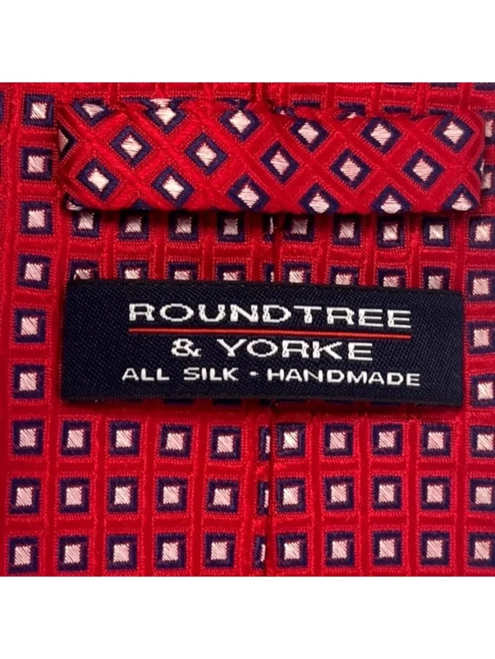 Roundtree & Yorke Red Geometric Square Silk Tie Handmade 3.75
